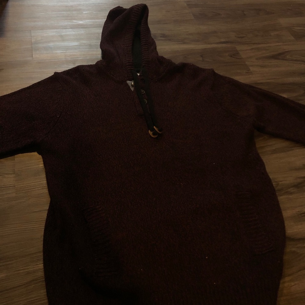 Men’s amnesia sweater